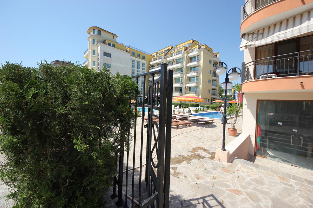Menada Sea Regal Apartments Slântsjev Brjag Eksteriør bilde